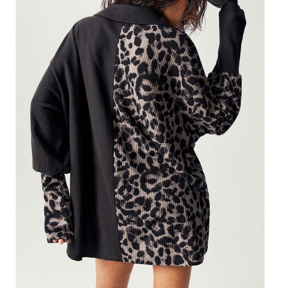 Cozy leopard Print Button Reverse Stitch Color Block Sweatshirt - Picture 5 of 6